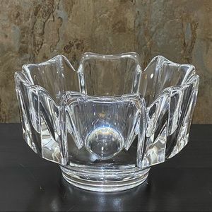 Vintage Orrefors Sweden Signed LH 64384-IL Lars Hellsten 6” Corona Crystal Bowl